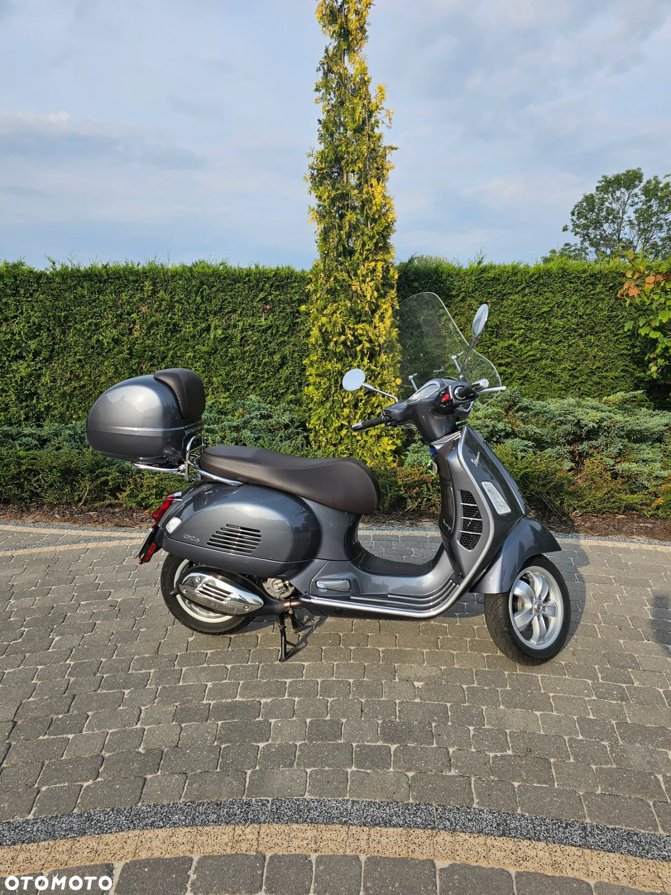 Vespa GTS - 3
