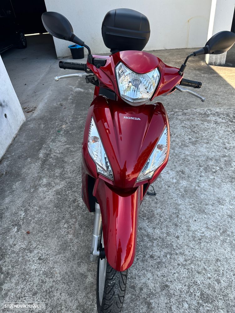 Honda Vision Euro 4 - 5