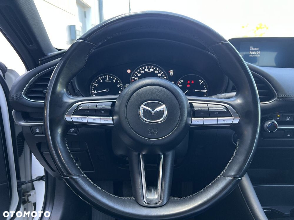 Mazda 3 - 16