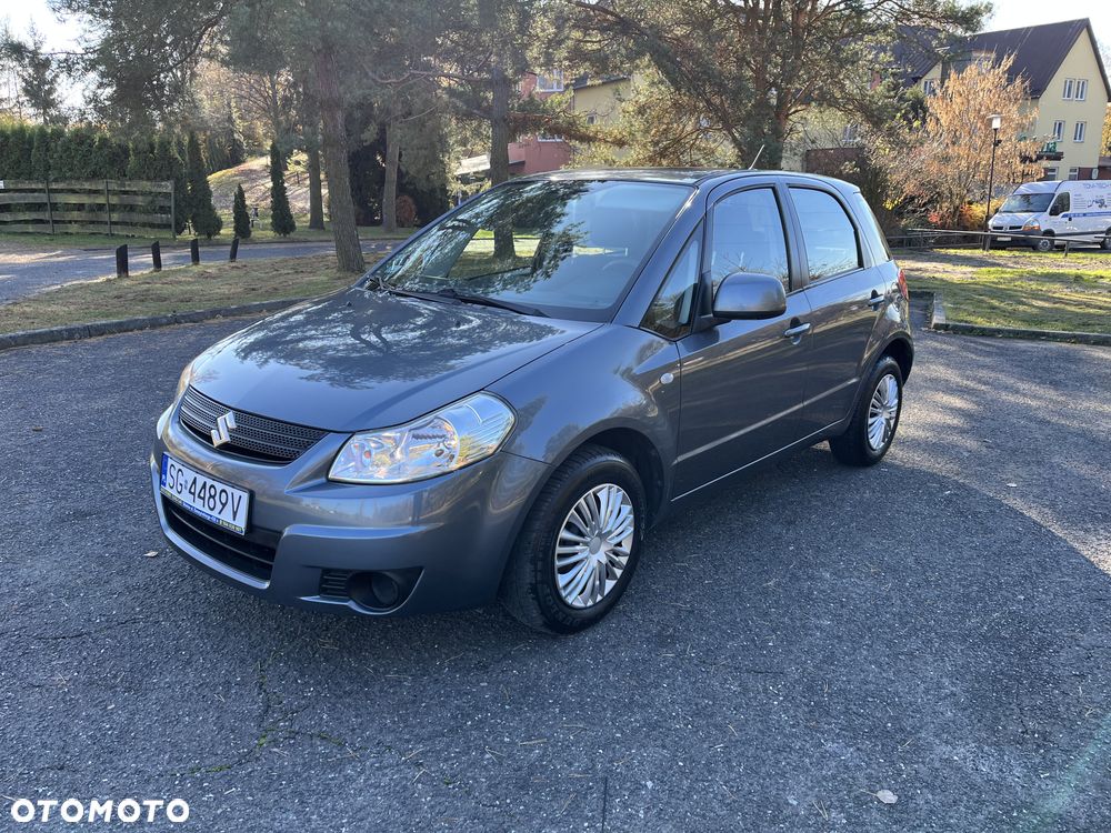 Suzuki SX4 1.6 GLX / Comfort - 1