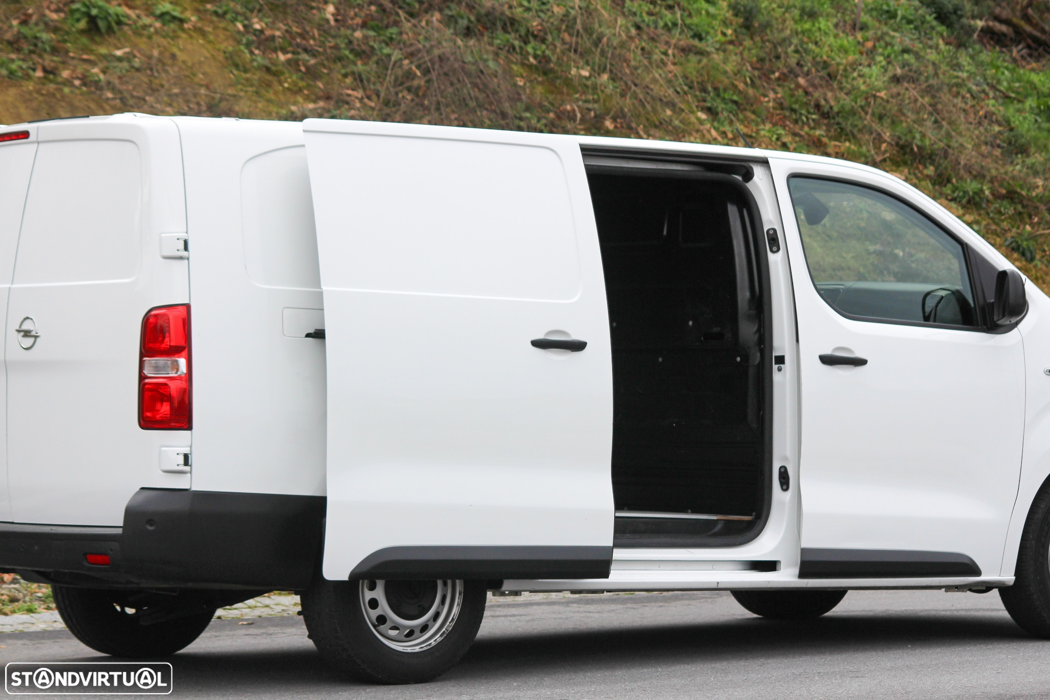 Opel Vivaro L2H1 - 6