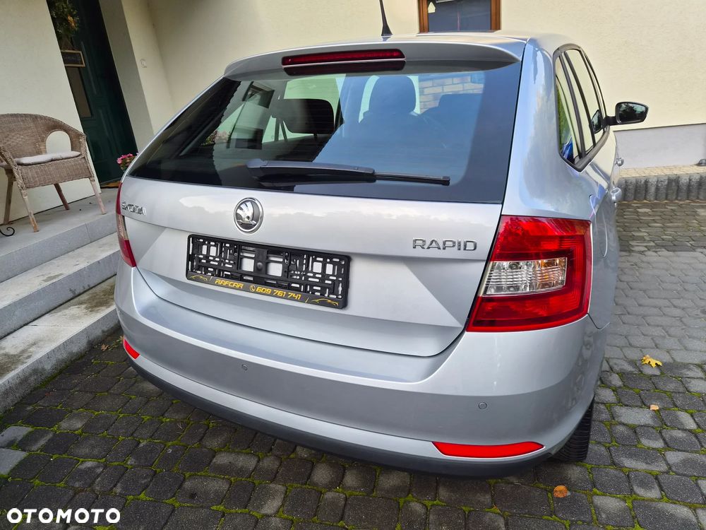 Skoda RAPID 1.2 TSI Cool Edition - 27