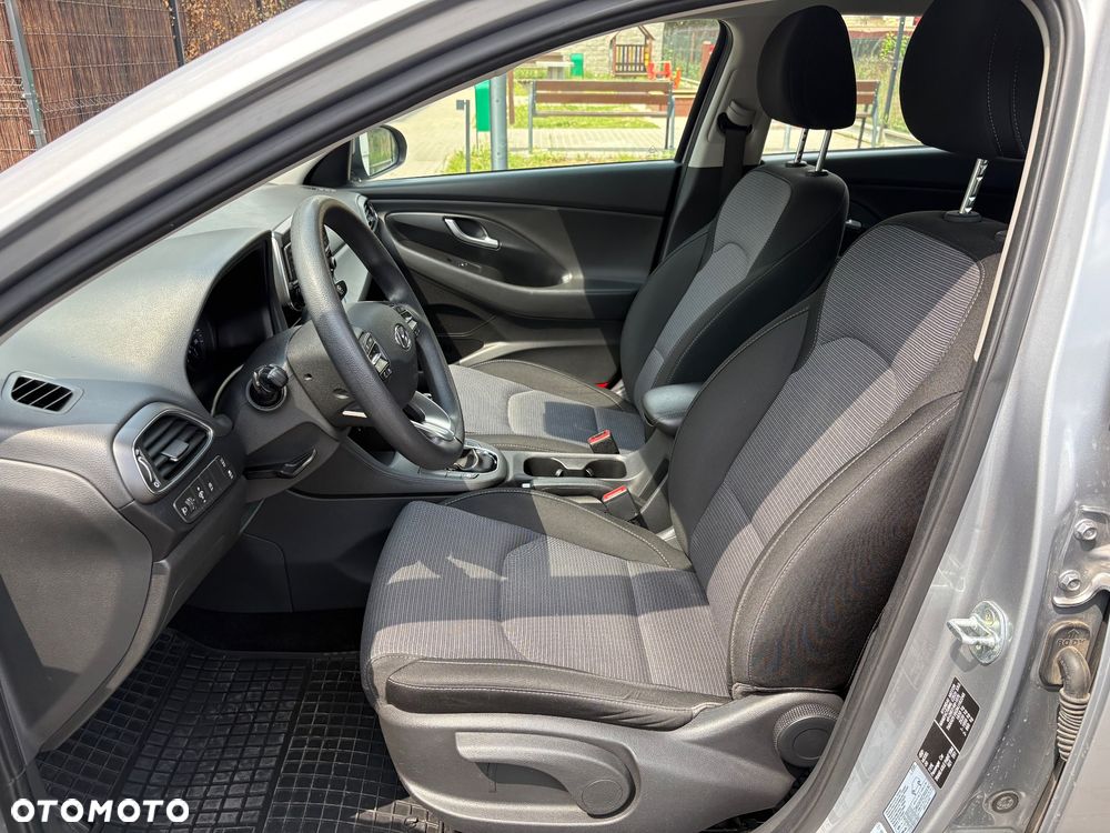 Hyundai i30 1.0 T-GDI Classic + DCT - 21