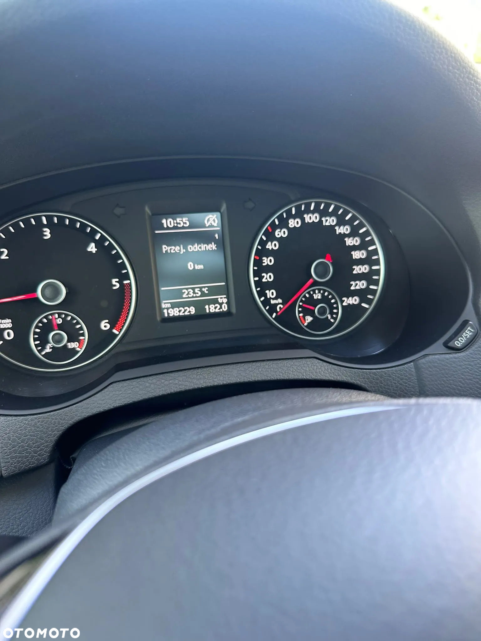 Volkswagen Sharan 2.0 TDI BMT Comfortline DSG - 2