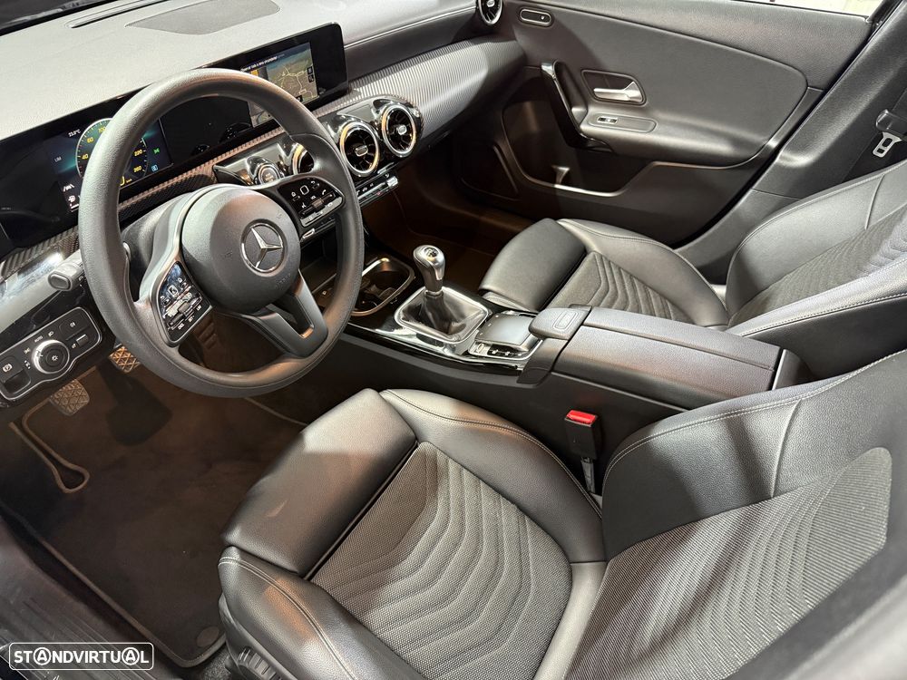 Mercedes-Benz A 200 Style Plus - 12