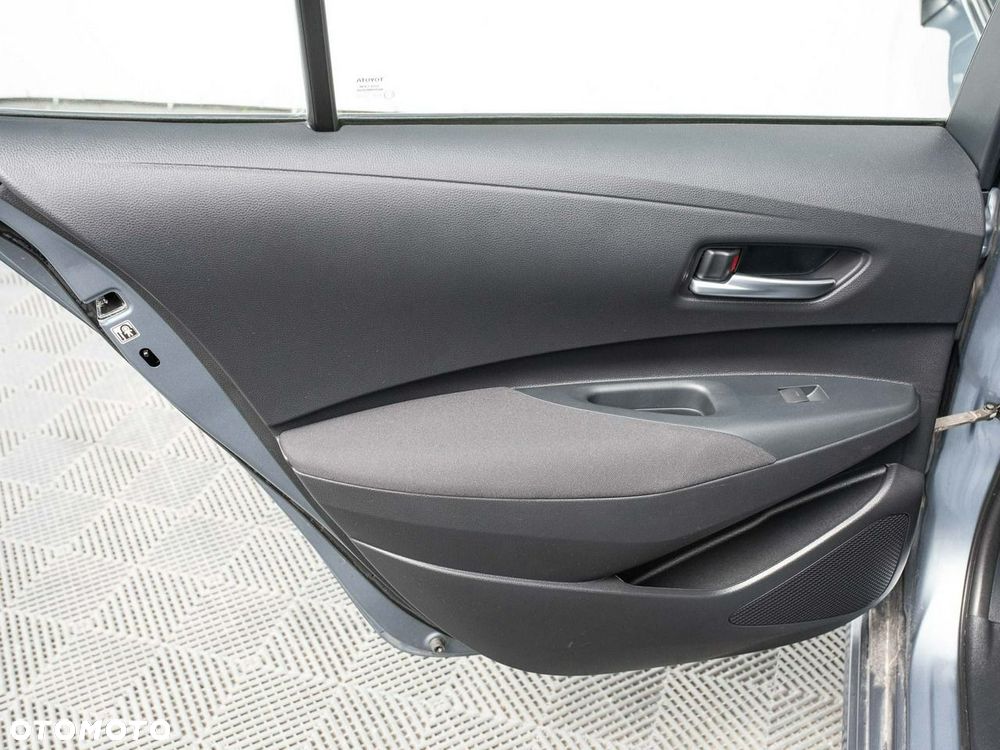 Toyota Corolla 1.5 Comfort - 18