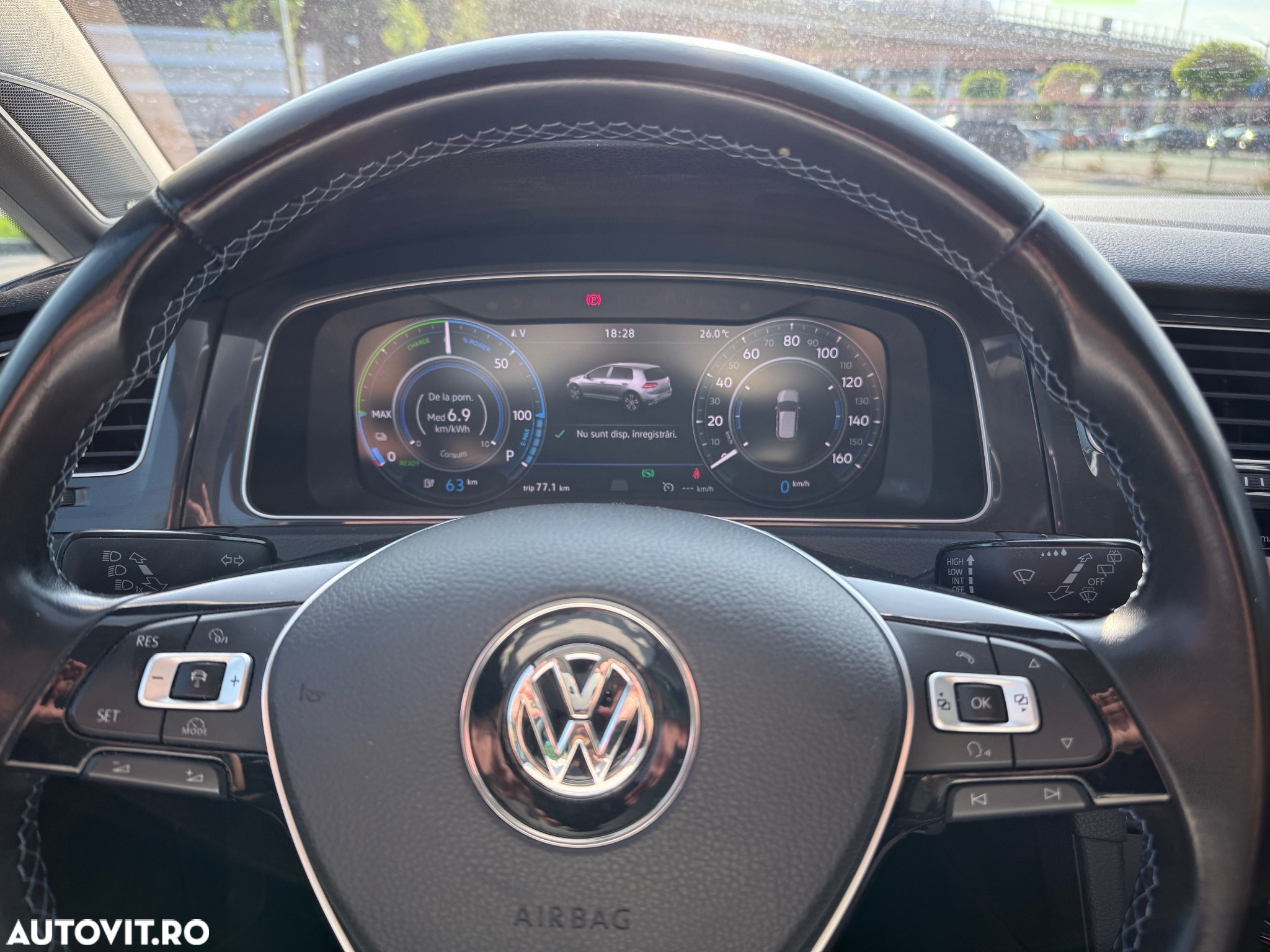 Volkswagen Golf e-Golf - 5