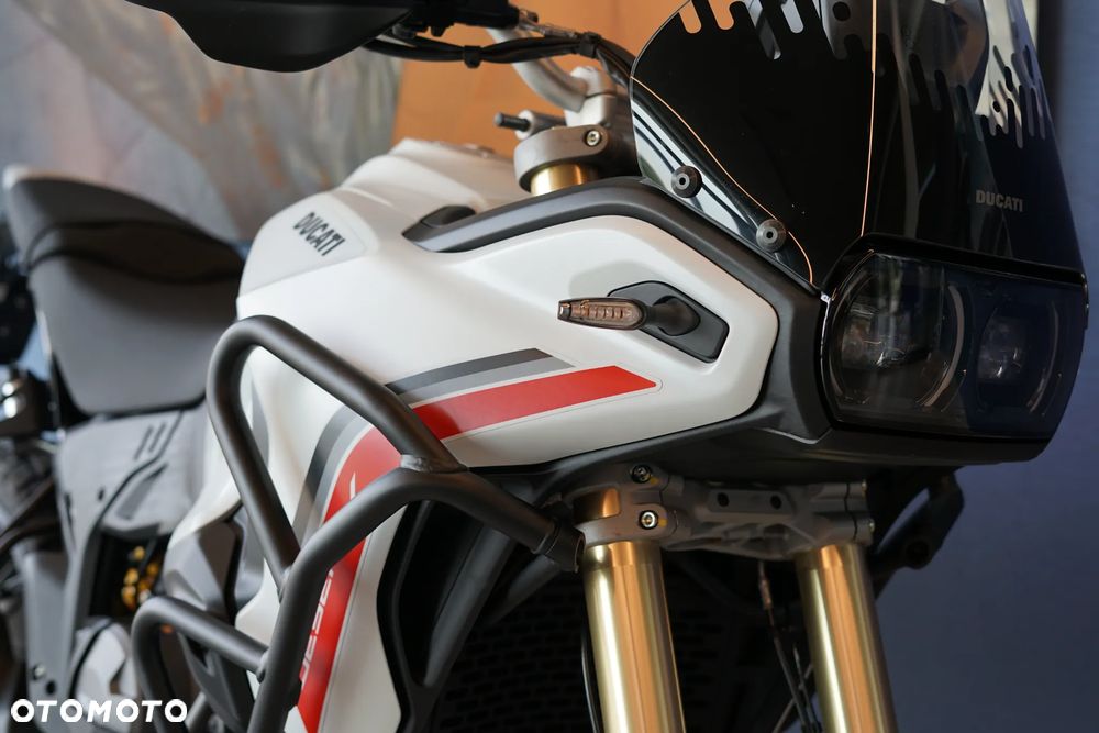 Ducati DesertX - 11