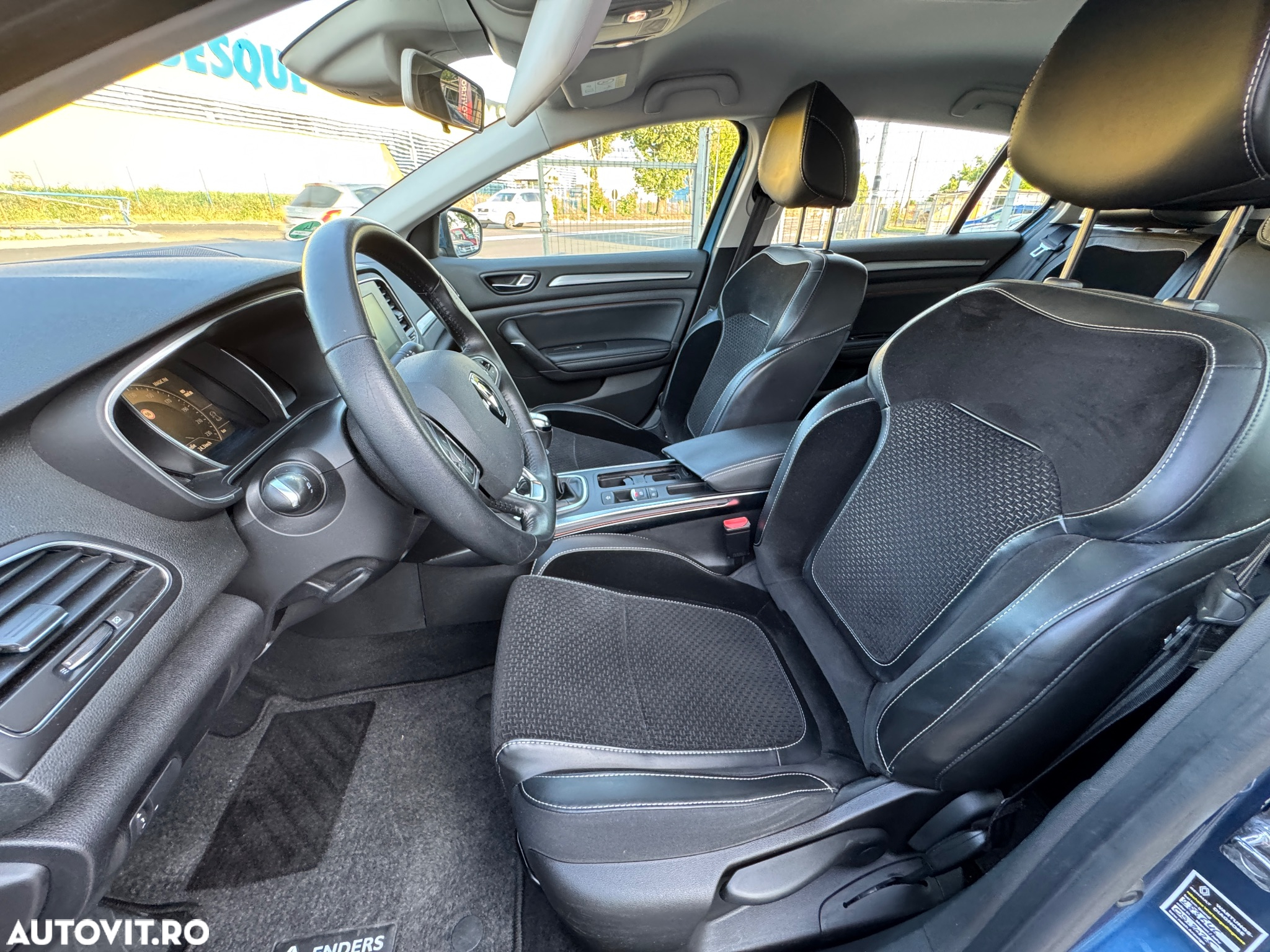 Renault Megane Grandtour ENERGY dCi 110 INTENS - 22
