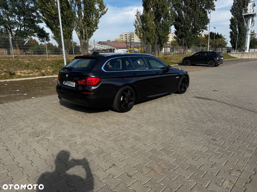 BMW Seria 5 520d Sport-Aut - 3
