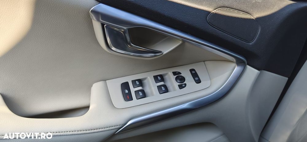 Volvo V40 - 8