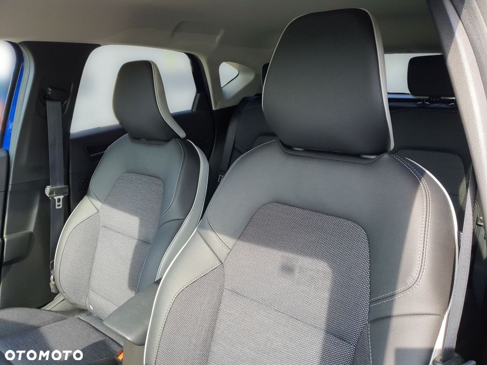 Renault Captur 1.6 E-TECH Full Hybrid 145 Techno - 11