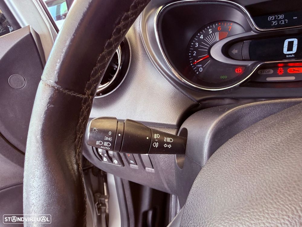 Renault Captur 1.2 TCe Exclusive EDC - 15