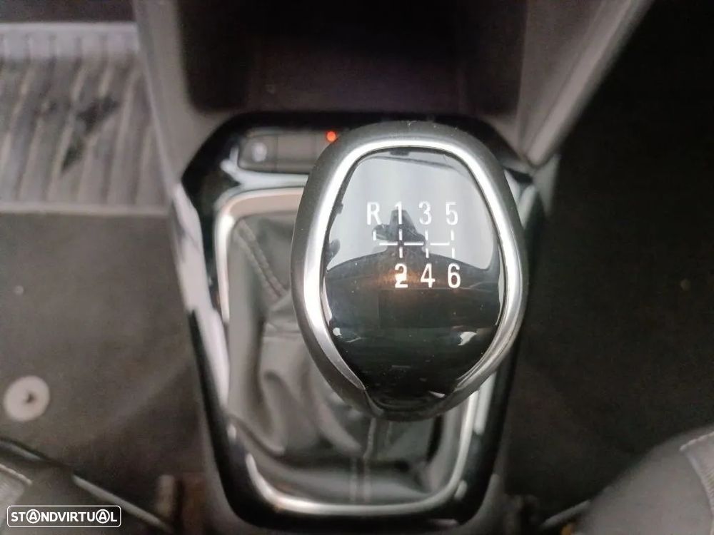 Opel Corsa 1.2 T Edition - 11
