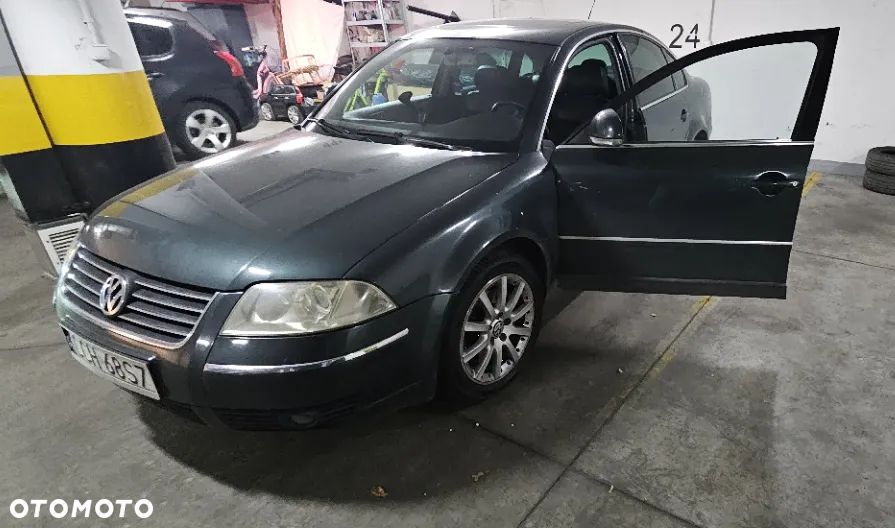 Volkswagen Passat - 3