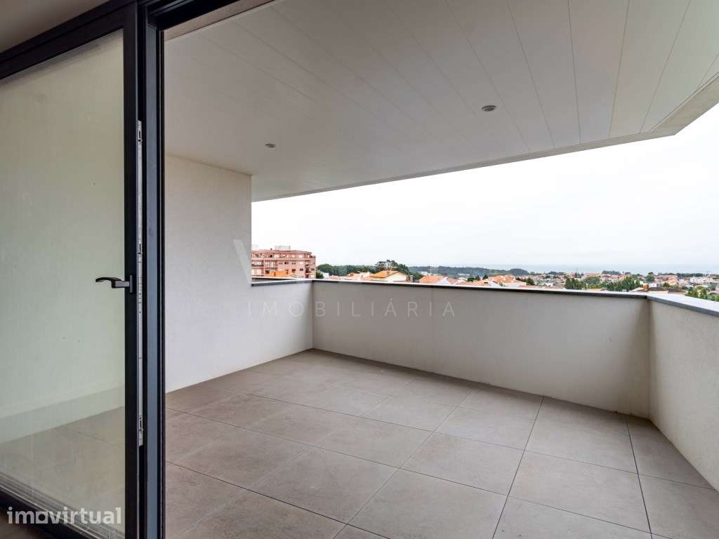 Apartamento T3 | 3 Frentes | Varanda | Lugar de Garagem para 2 carr... - Grande imagem: 2/32