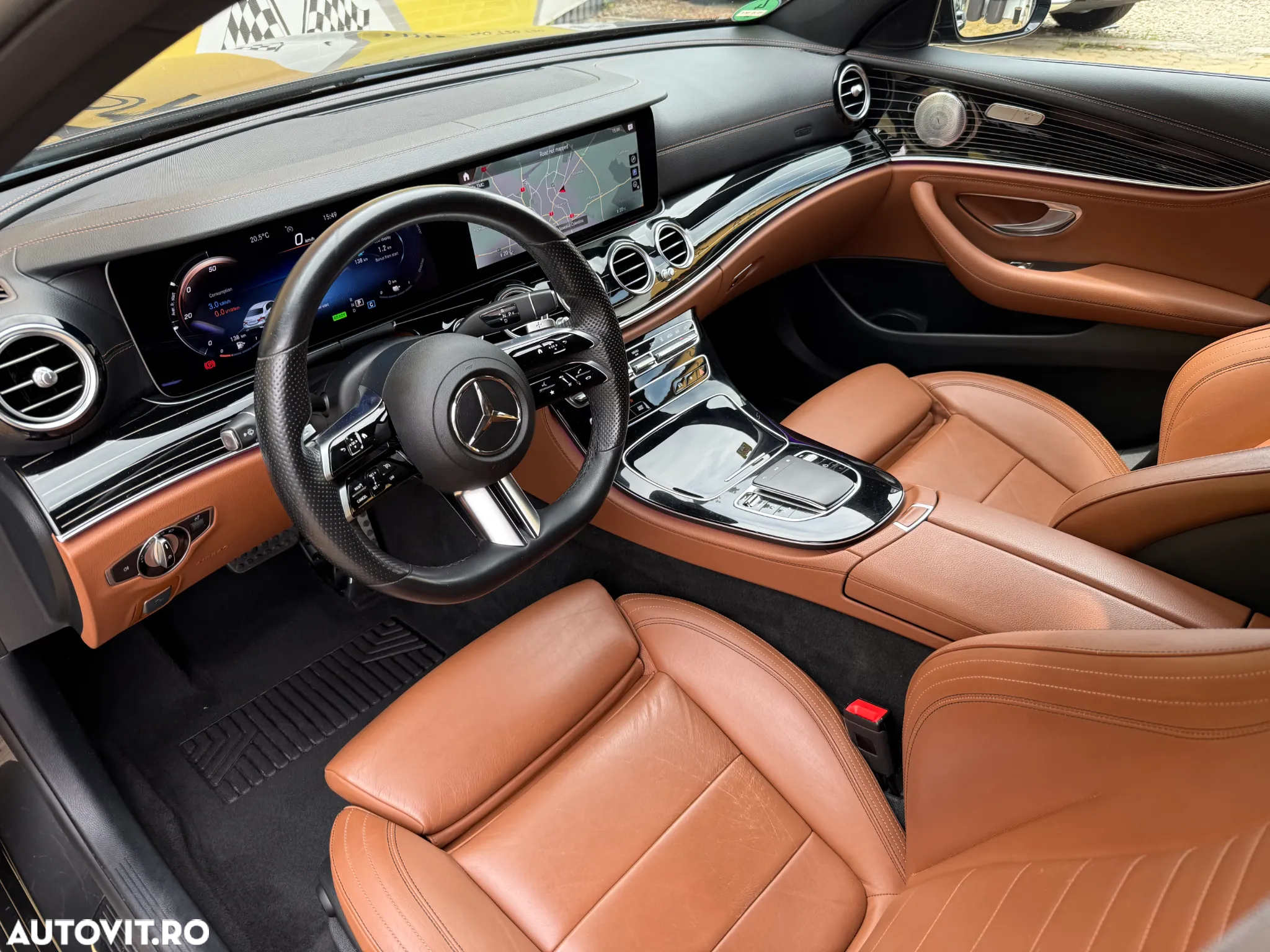 Mercedes-Benz E 300 T 9G-TRONIC AMG Line - 2