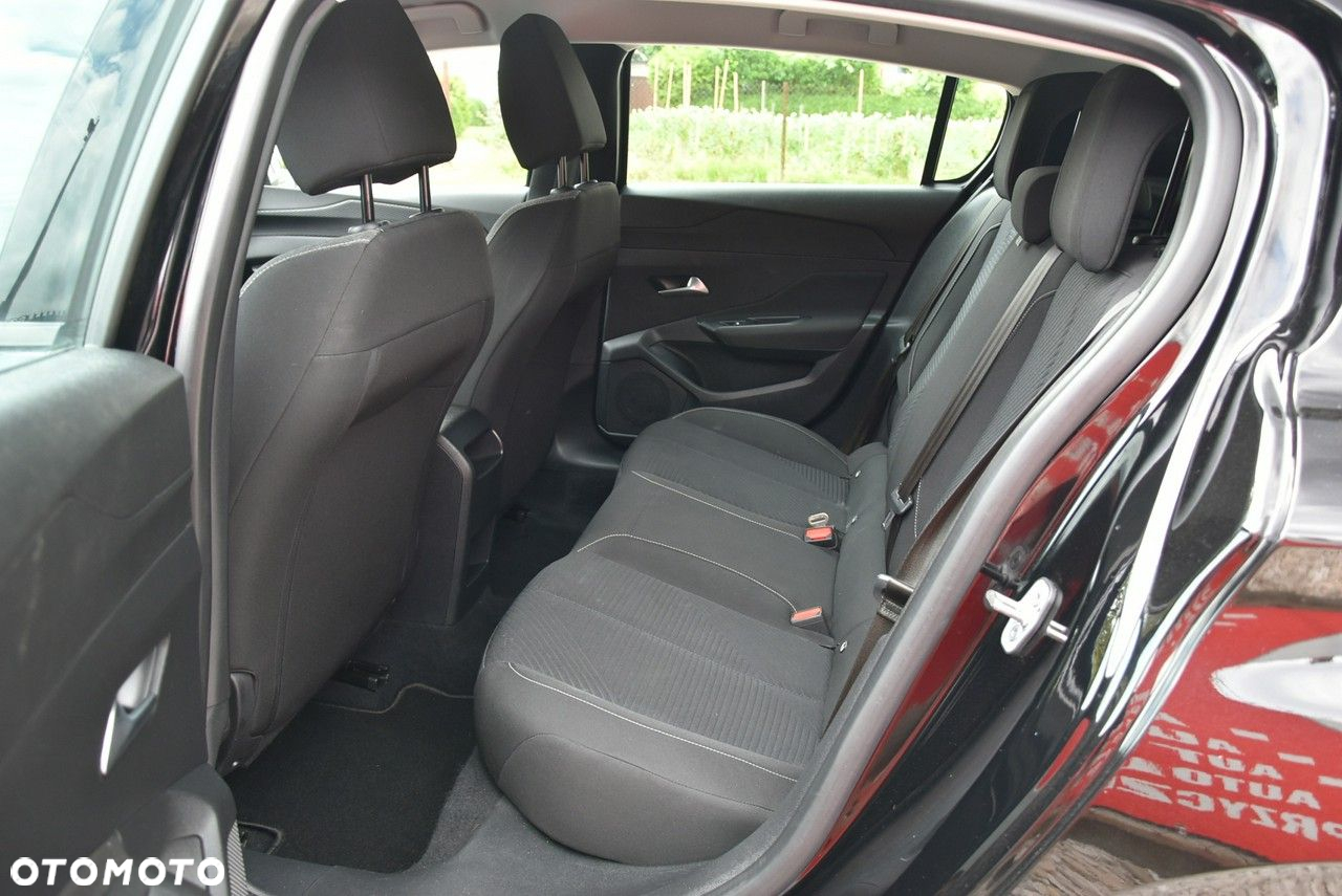 Peugeot 308 - 15