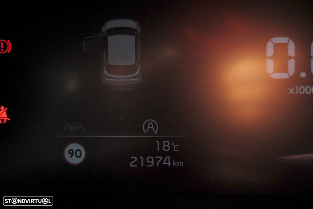 Kia Stonic 1.0 T-GDI Drive - 38