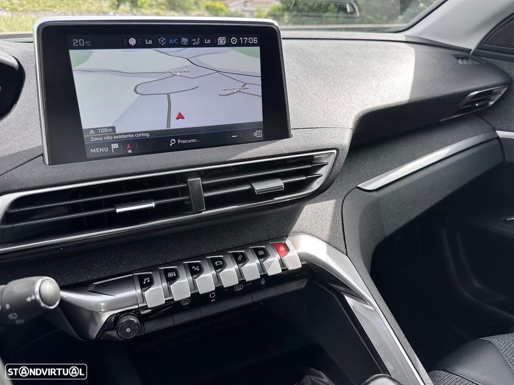 Peugeot 3008 1.2 PureTech Allure Pack - 37