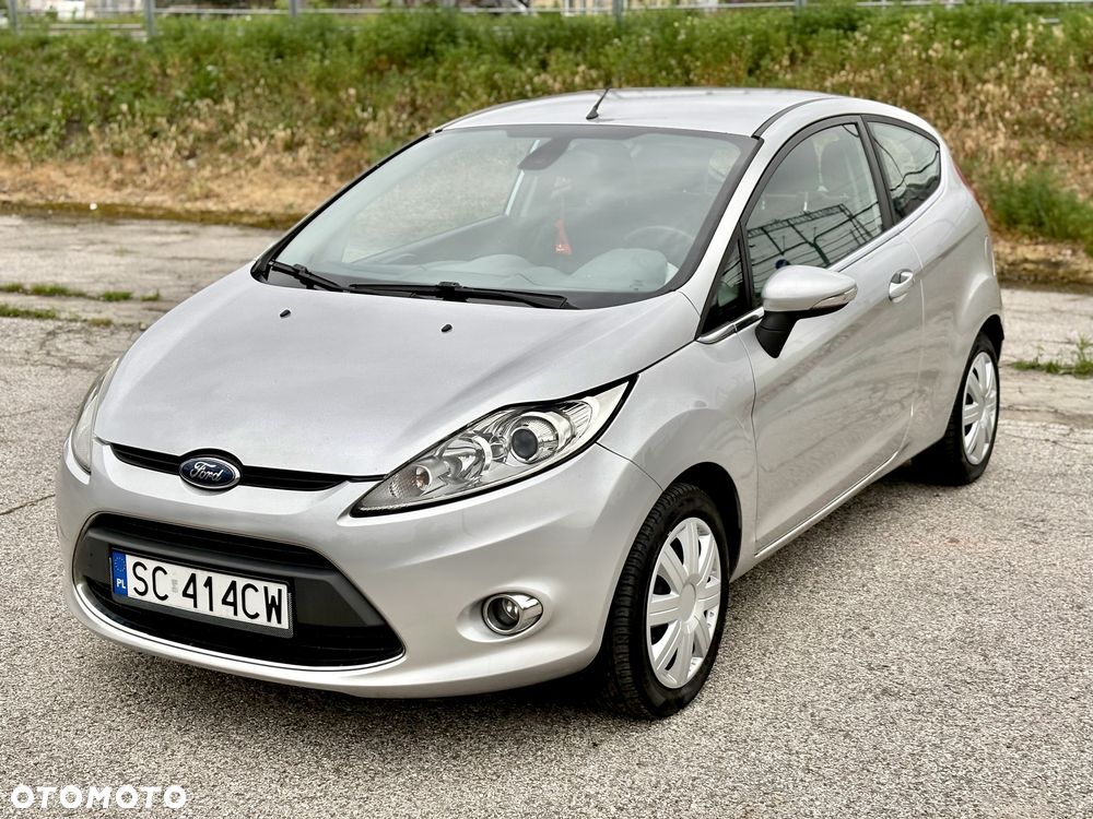 Ford Fiesta - 2