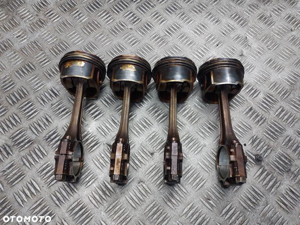 TŁOK + KORBOWÓD KOMPLET SKODA OCTAVIA I 1.8 T AGU GOLF IV BORA I - 6