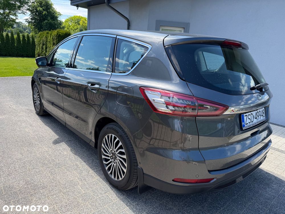 Ford S-Max 2.0 EcoBlue Titanium - 24