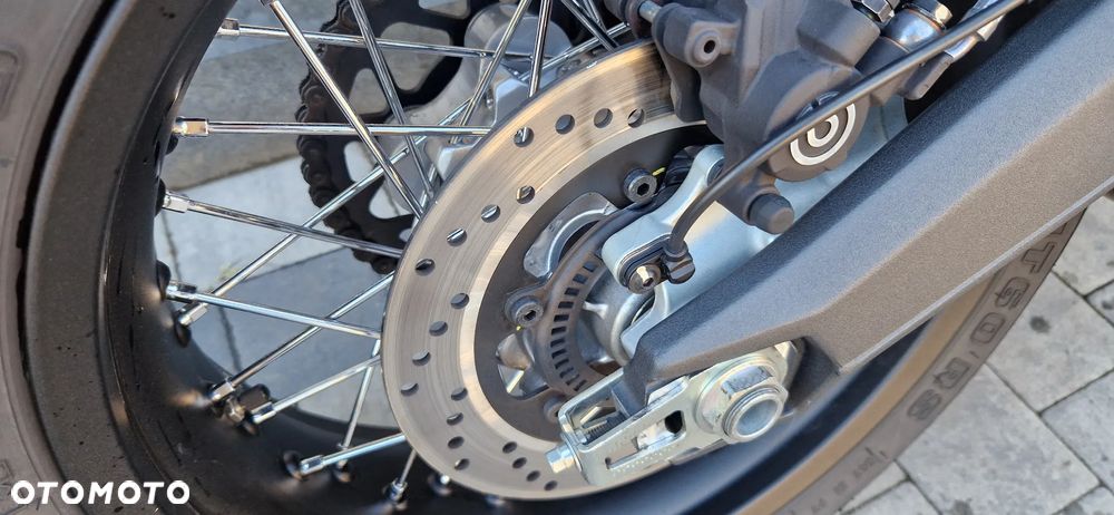 Ducati Scrambler - 27