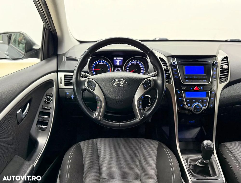 Hyundai i30 1.4 MPi Highway Heat+ - 7