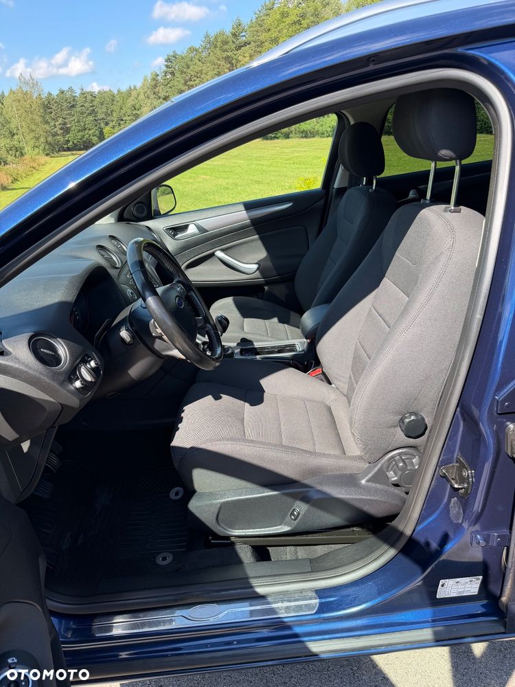 Ford Mondeo 2.0 TDCi Titanium X - 29