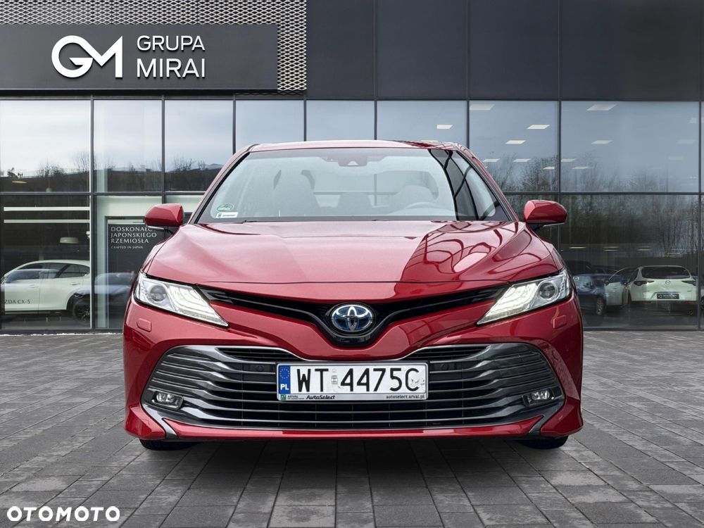 Toyota Camry - 8