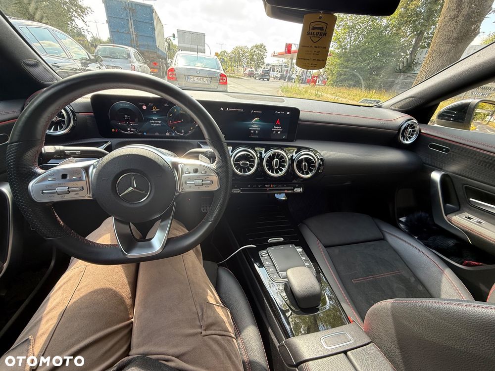 Mercedes-Benz CLA 250 AMG Line 7G-DCT - 2