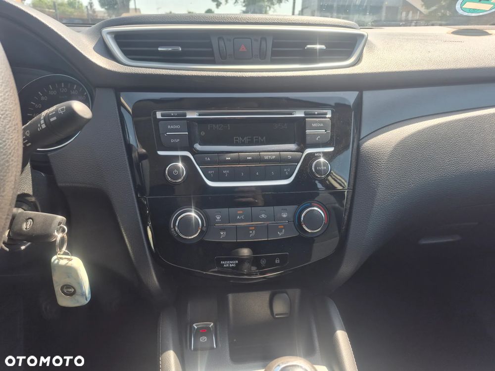 Nissan Qashqai 1.2 DIG-T Acenta - 22