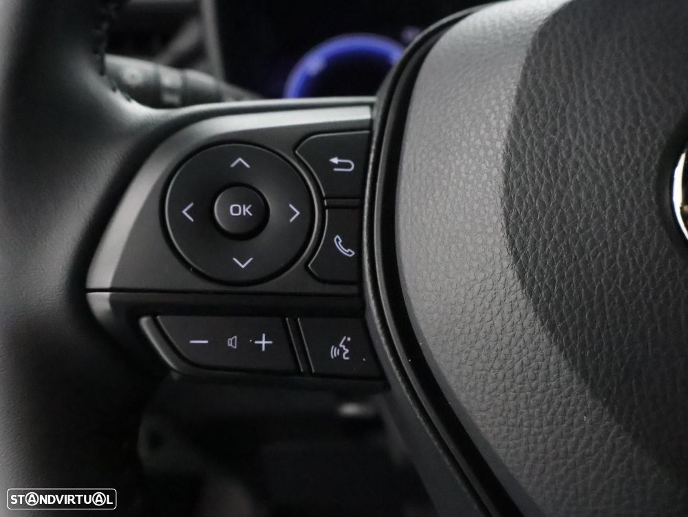 Toyota Corolla Cross 1.8 Hybrid Exclusive - 17