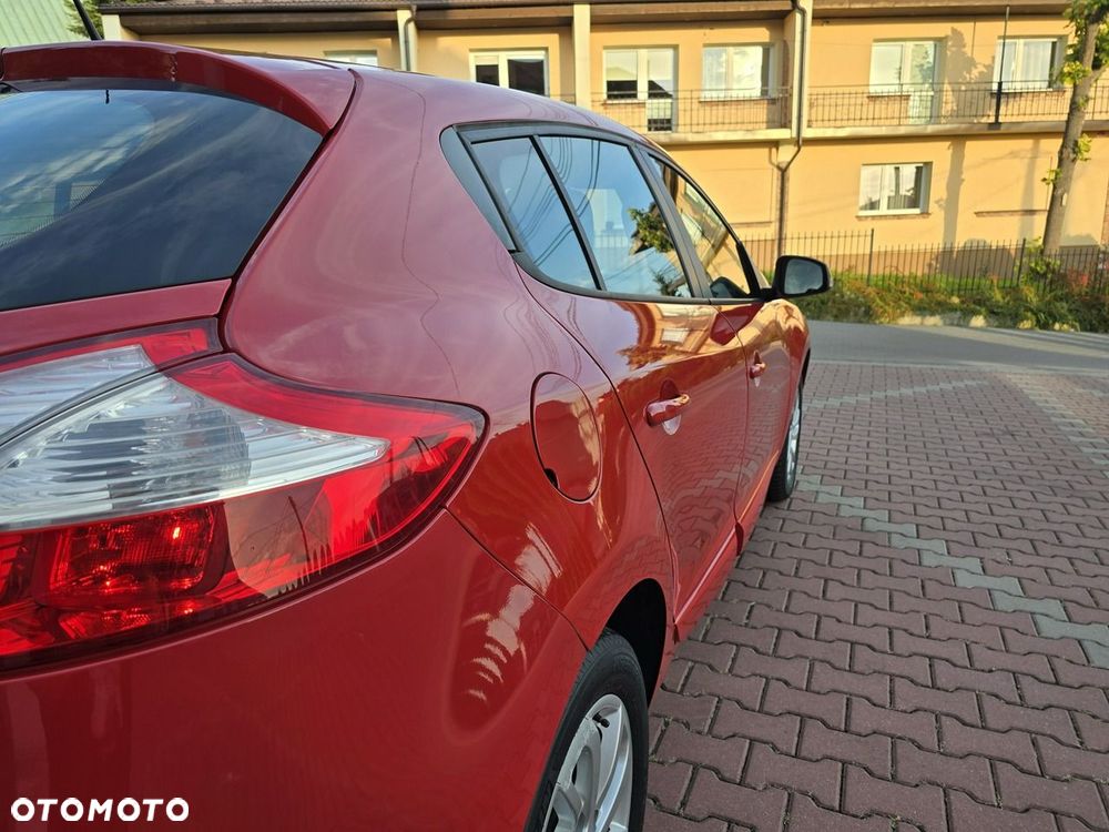 Renault Megane 1.6 16V 110 Paris - 18