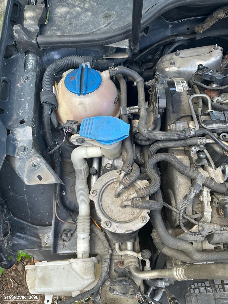 VW Golf Variant 1.6 TDi Confortline - 12