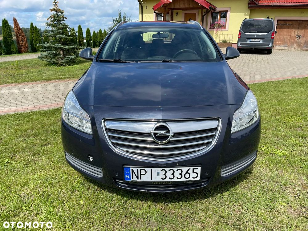 Opel Insignia 1.8 Sport - 1