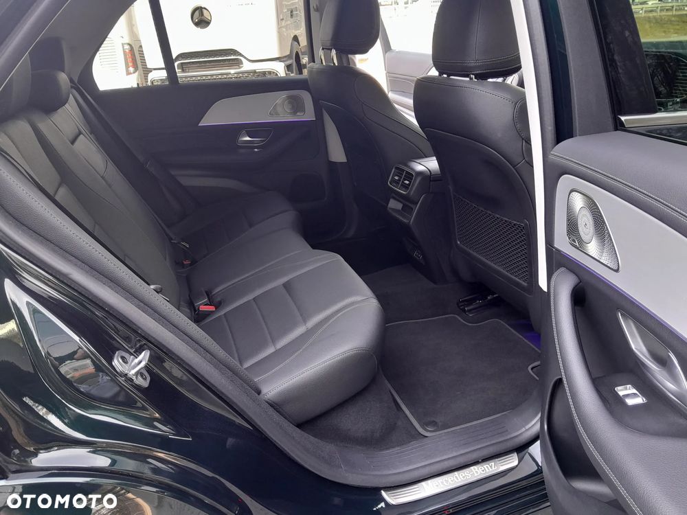 Mercedes-Benz GLE - 19