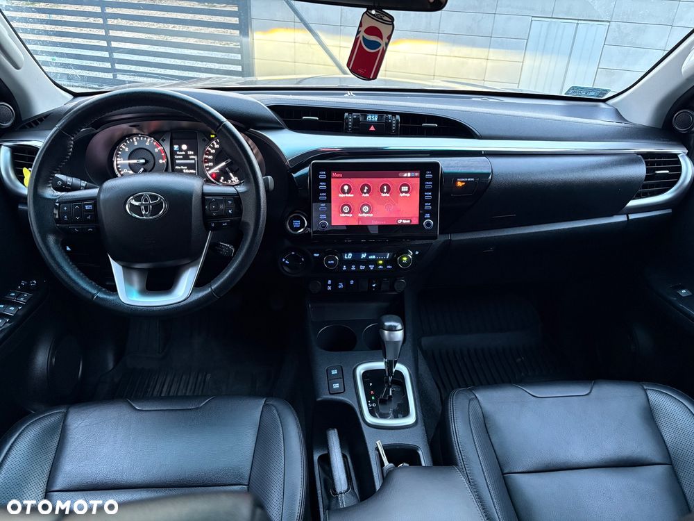 Toyota Hilux 2.8 D-4D Double Cab SR5+ 4x4 - 25