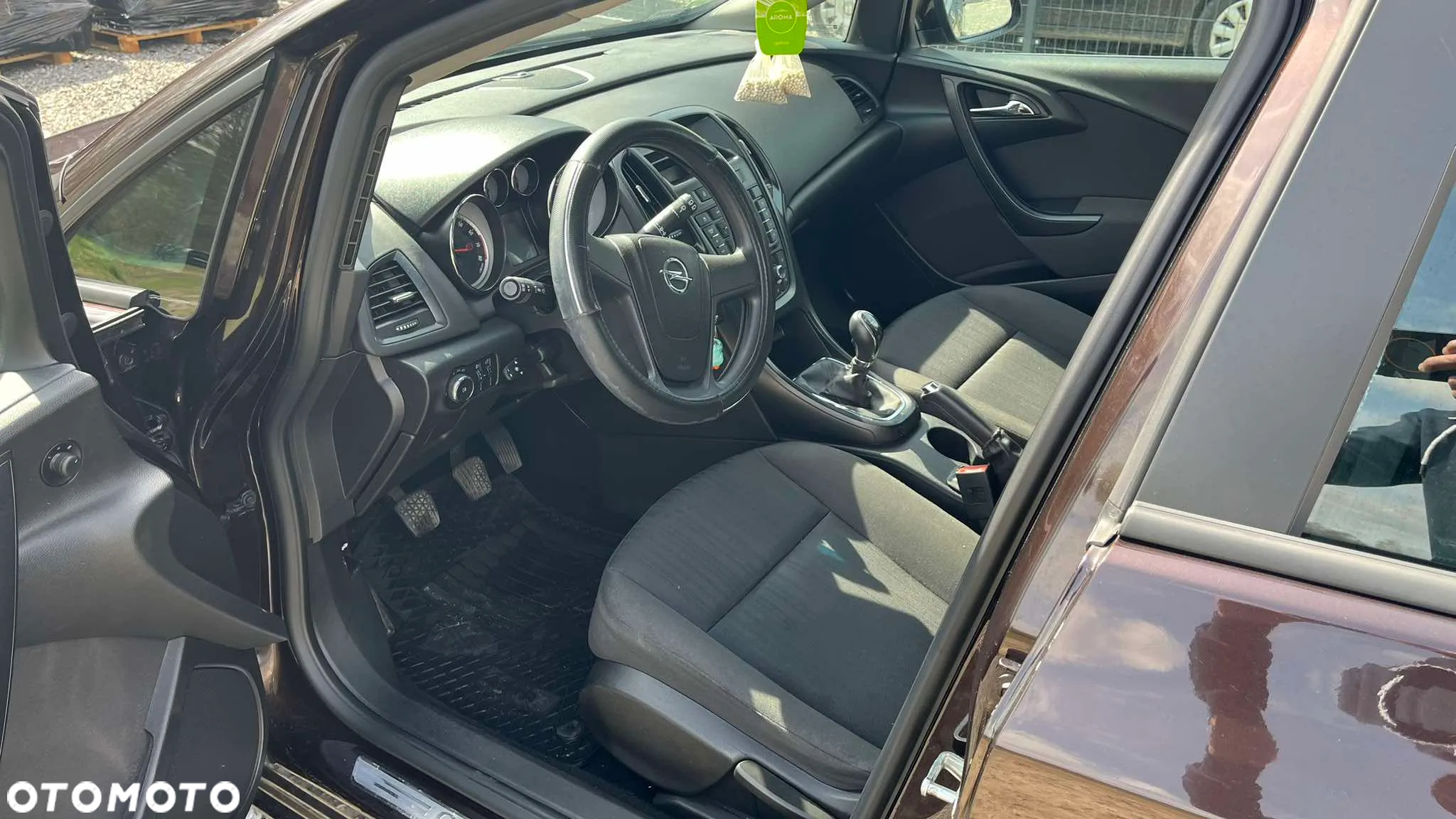 Opel Astra 1.4 Turbo Active - 25