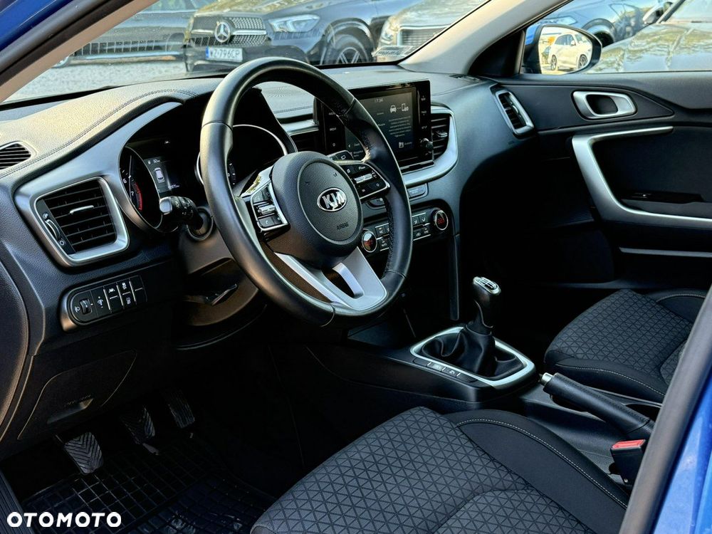 Kia Ceed 1.0 T-GDI M - 10