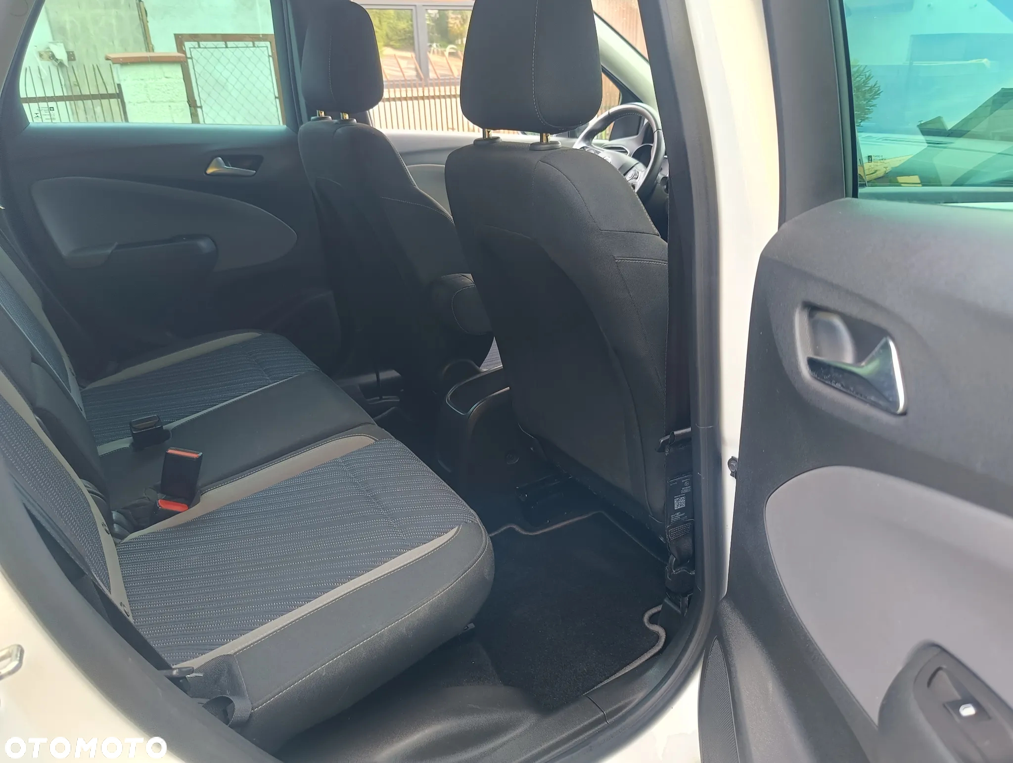 Opel Crossland X 1.5 Diesel Start/Stop Automatik Design LIne - 10