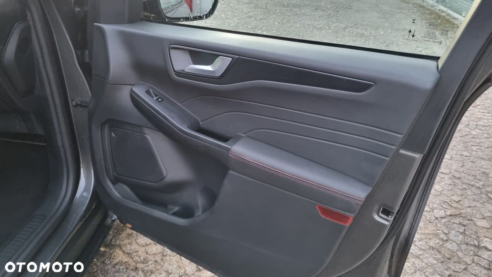 Ford Kuga 2.5 FHEV FWD ST-Line eCVT - 16