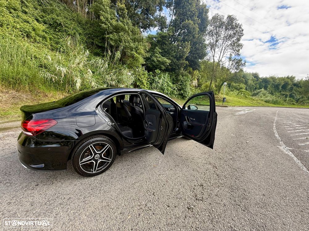 Mercedes-Benz A 250 Limousine e 8G-DCT AMG Line - 24