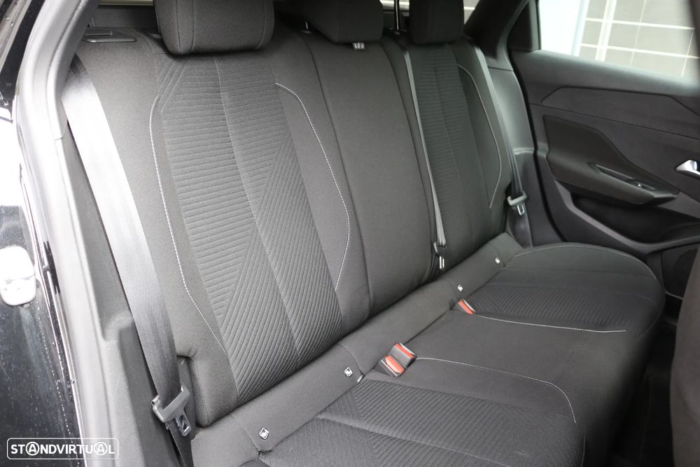 Peugeot 308 SW 1.6 Hybrid Active Pack e-EAT8 - 44