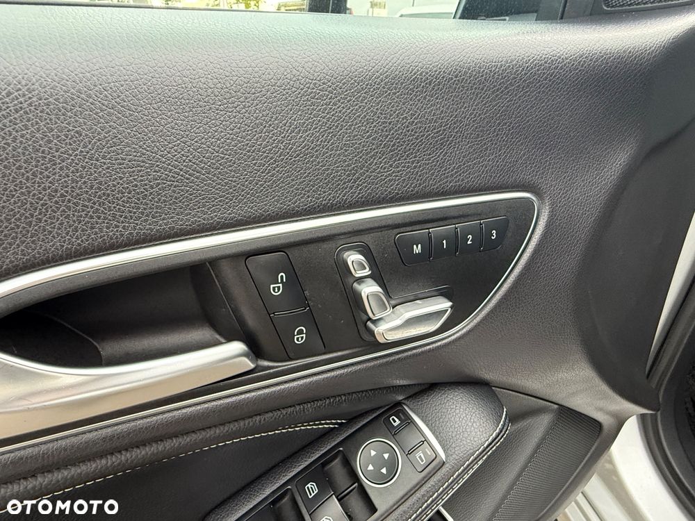 Mercedes-Benz CLA 250 4-Matic Sport - 41