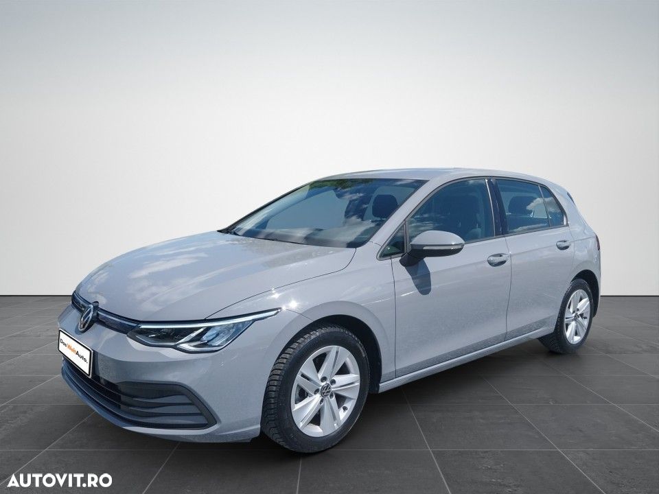 Volkswagen Golf - 1