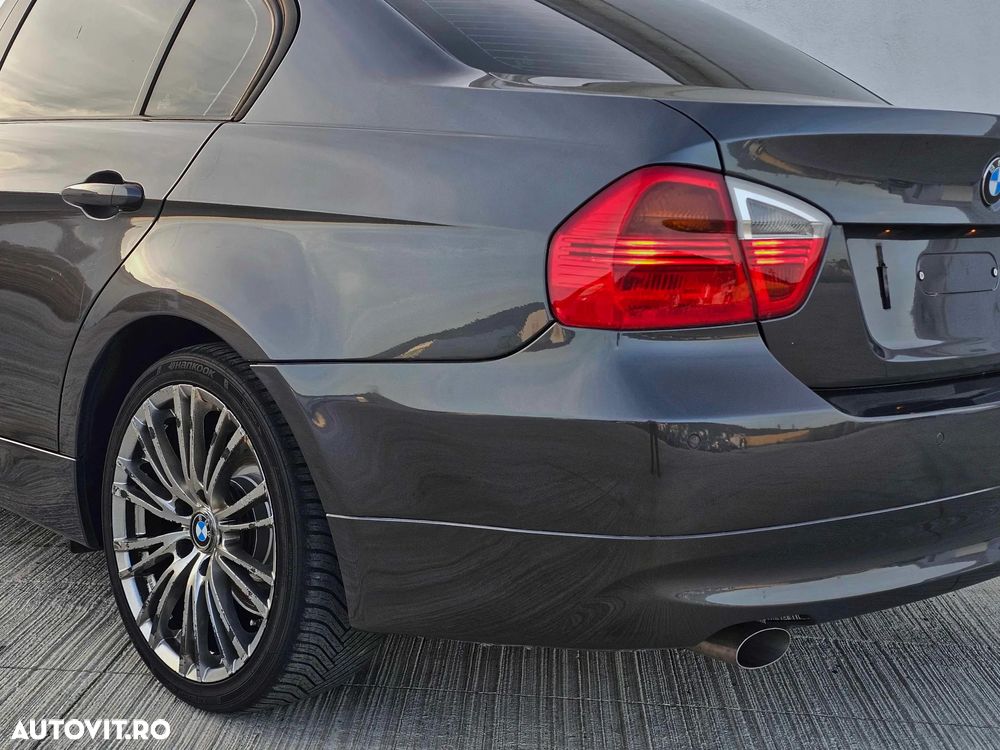 BMW Seria 3 320d DPF - 14