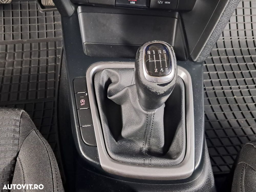 Kia Ceed - 15
