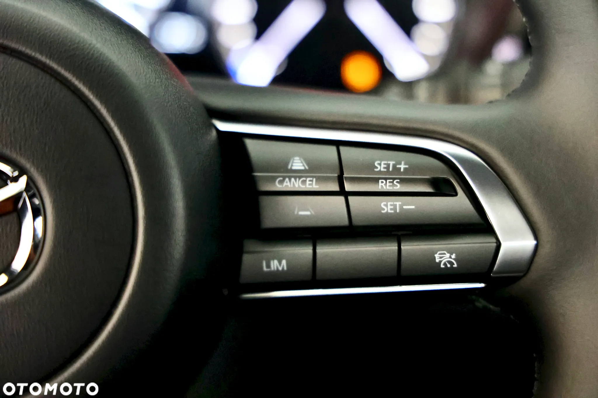 Mazda 3 - 16